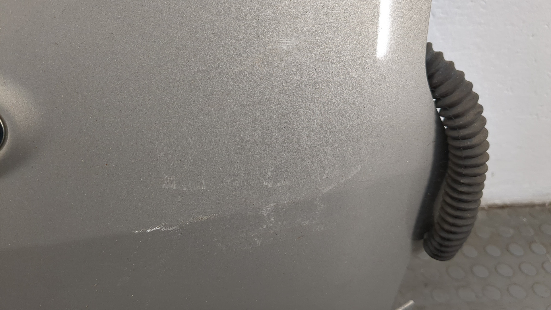 Дверь багажника правая