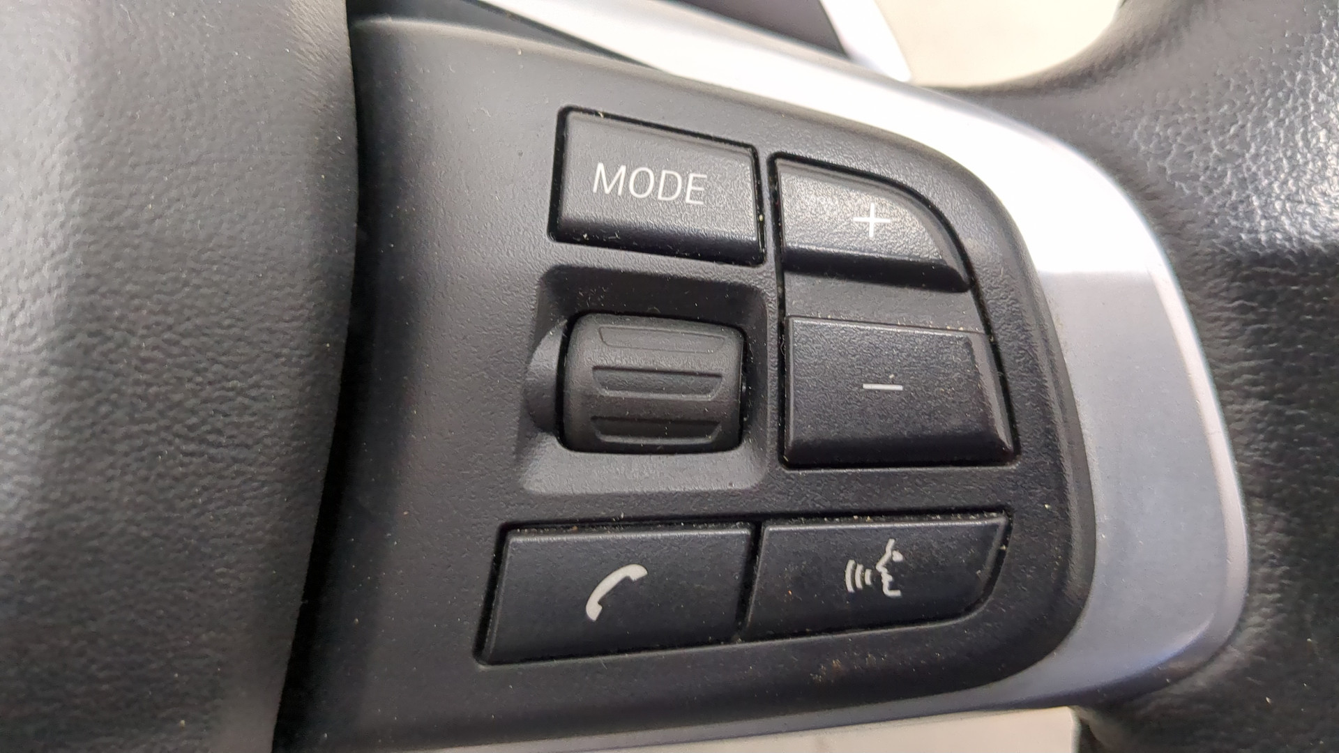 Рулевое колесо (руль)