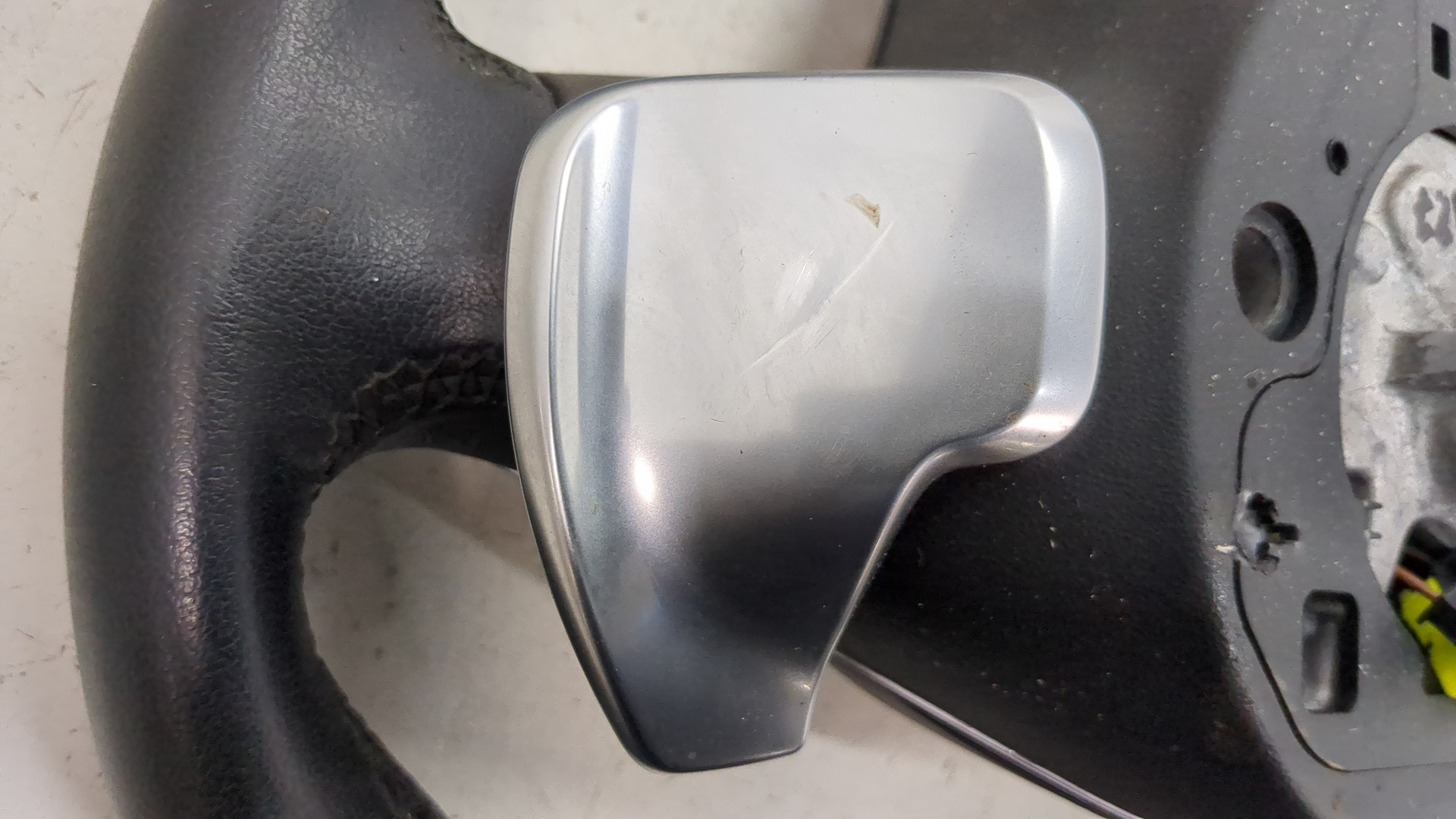 Рулевое колесо (руль)