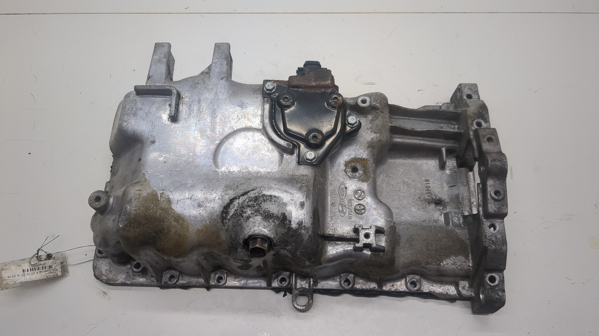 Поддон масляный двигателя (картер)