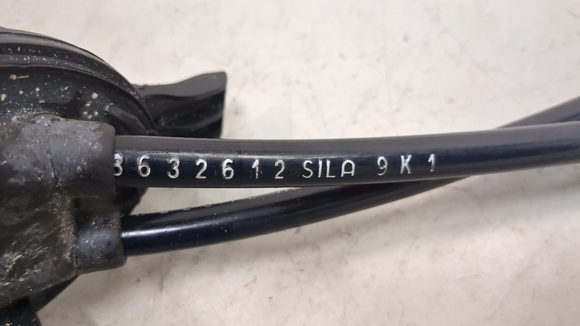 Кулиса МКПП / АКПП