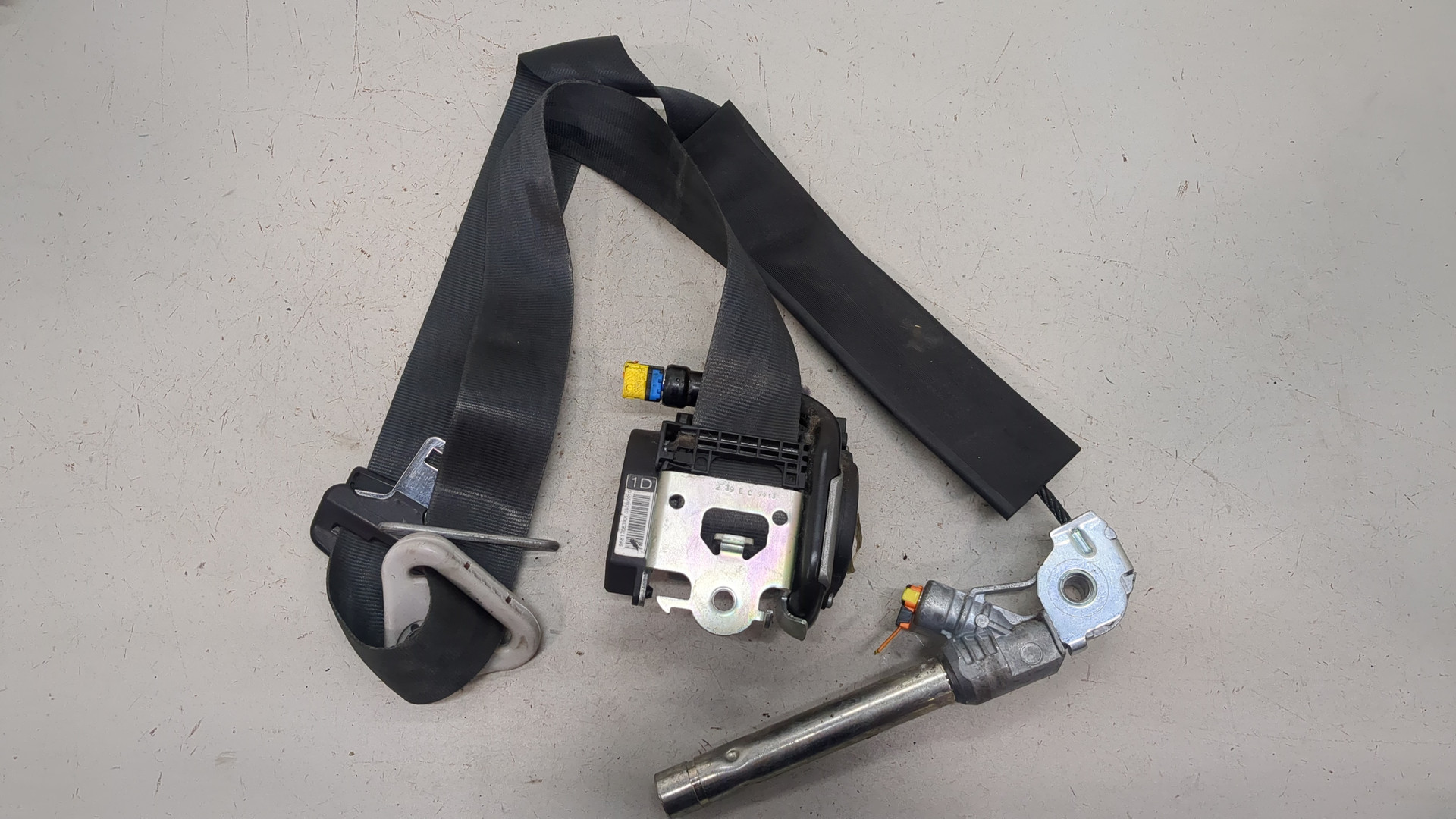 Ремень безопасности