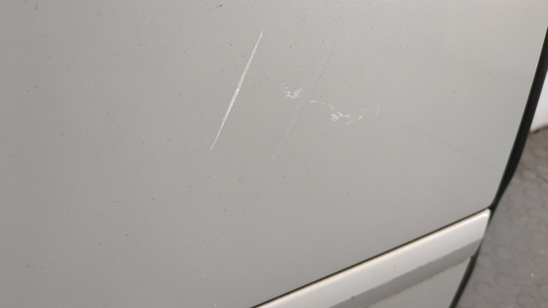 Дверь задняя правая