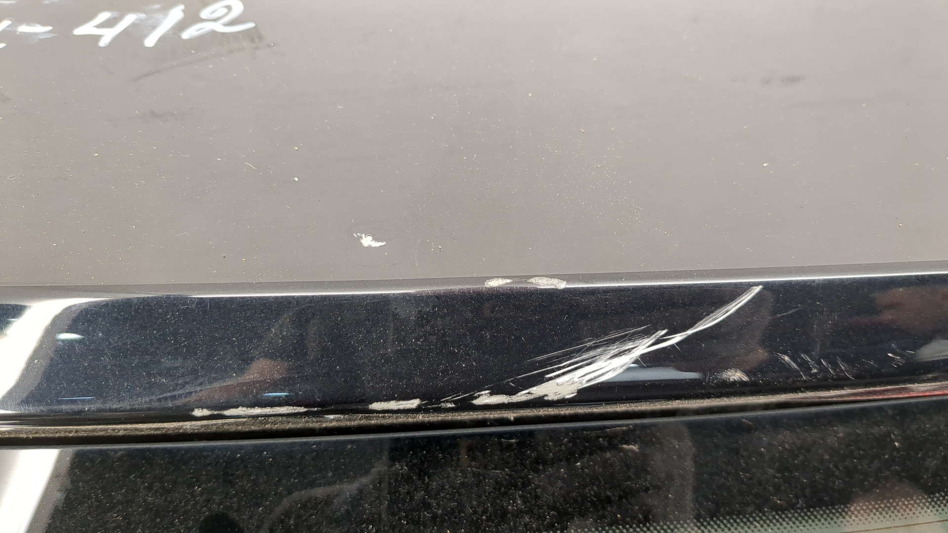 Дверь багажника