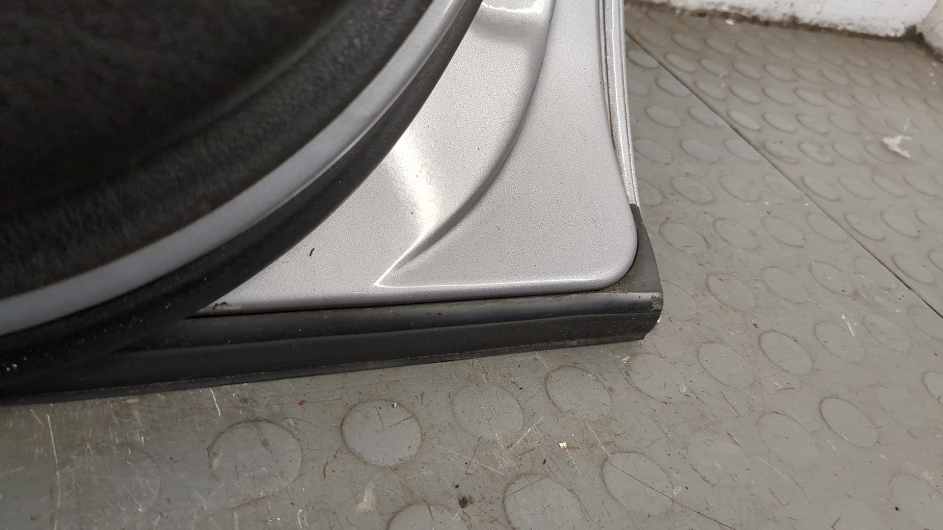 Дверь передняя правая