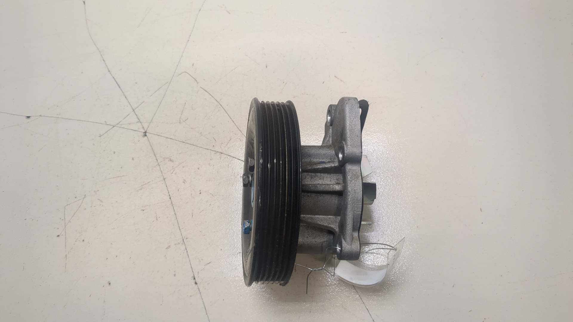 Насос водяной (помпа)