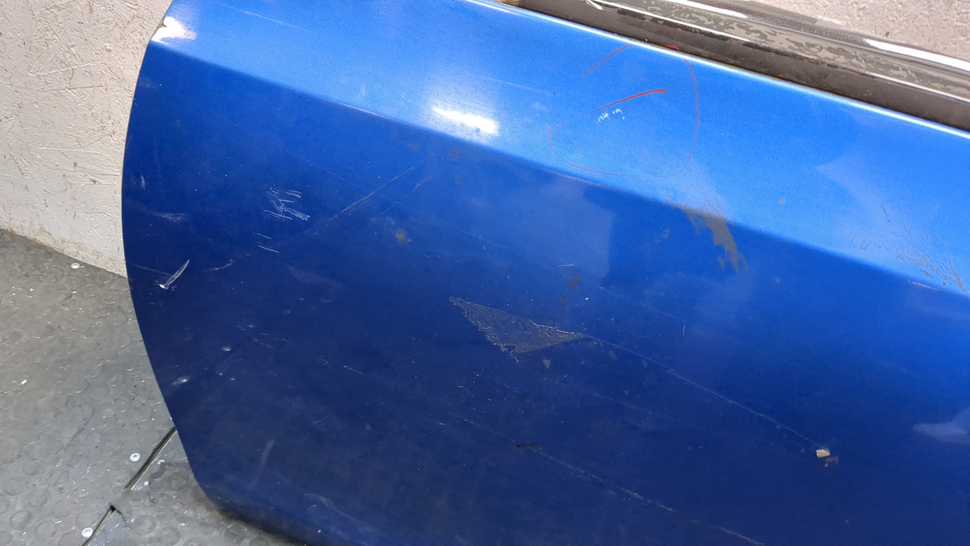 Дверь передняя левая