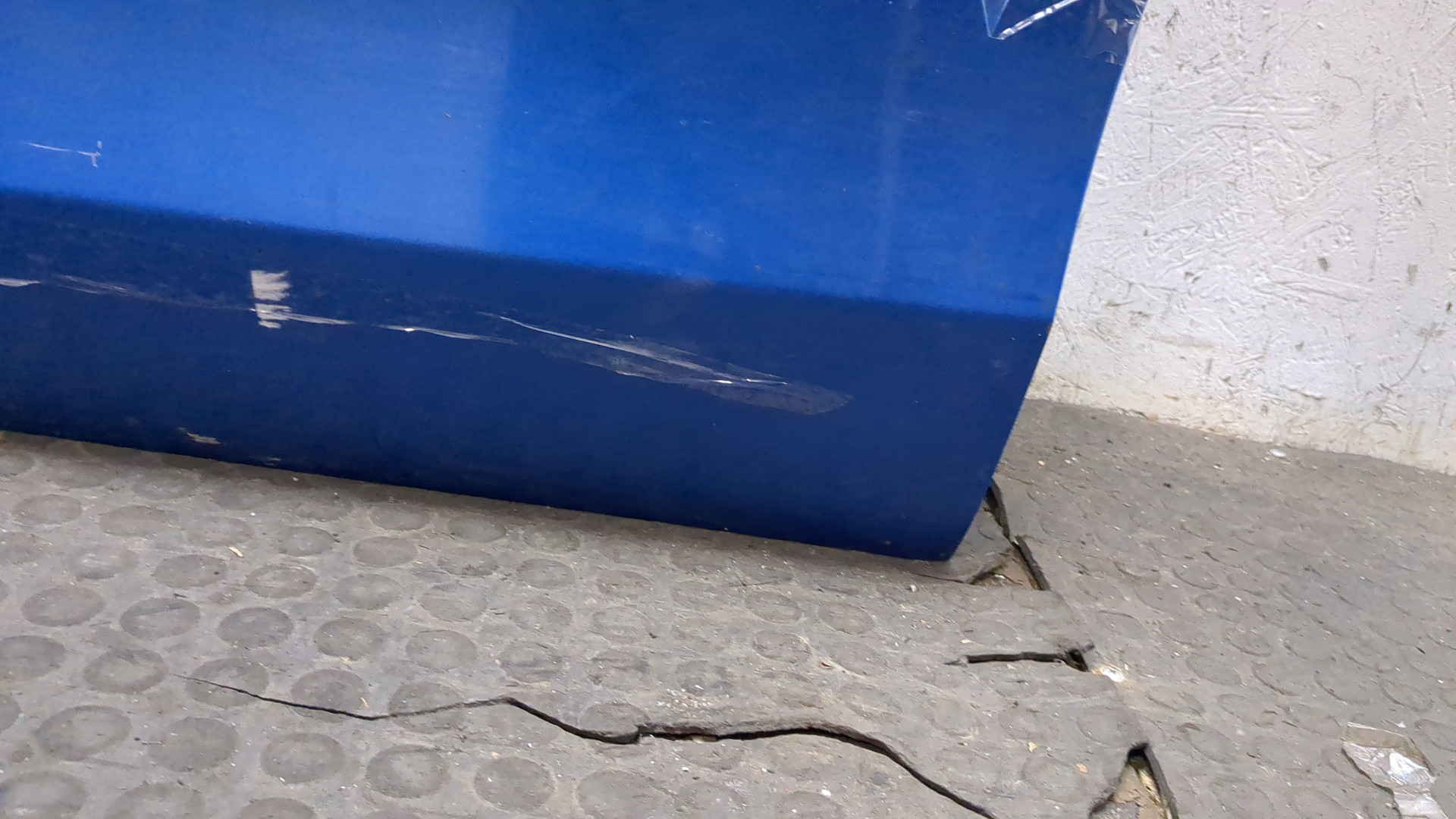 Дверь передняя левая