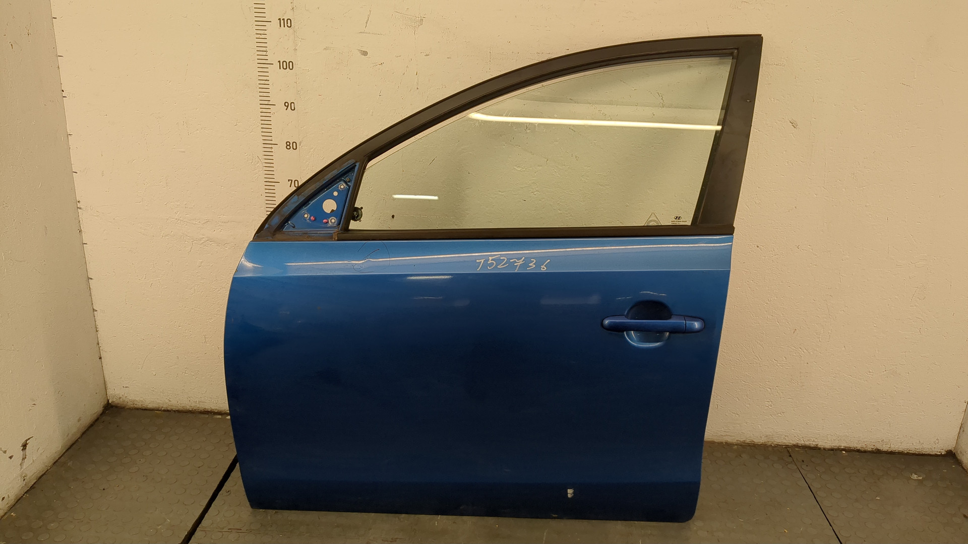 Дверь передняя левая