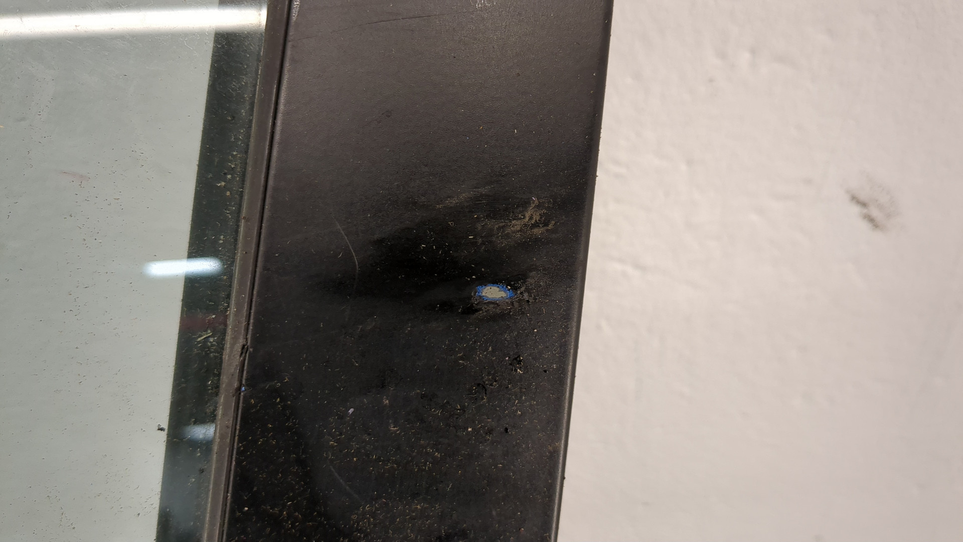 Дверь передняя левая