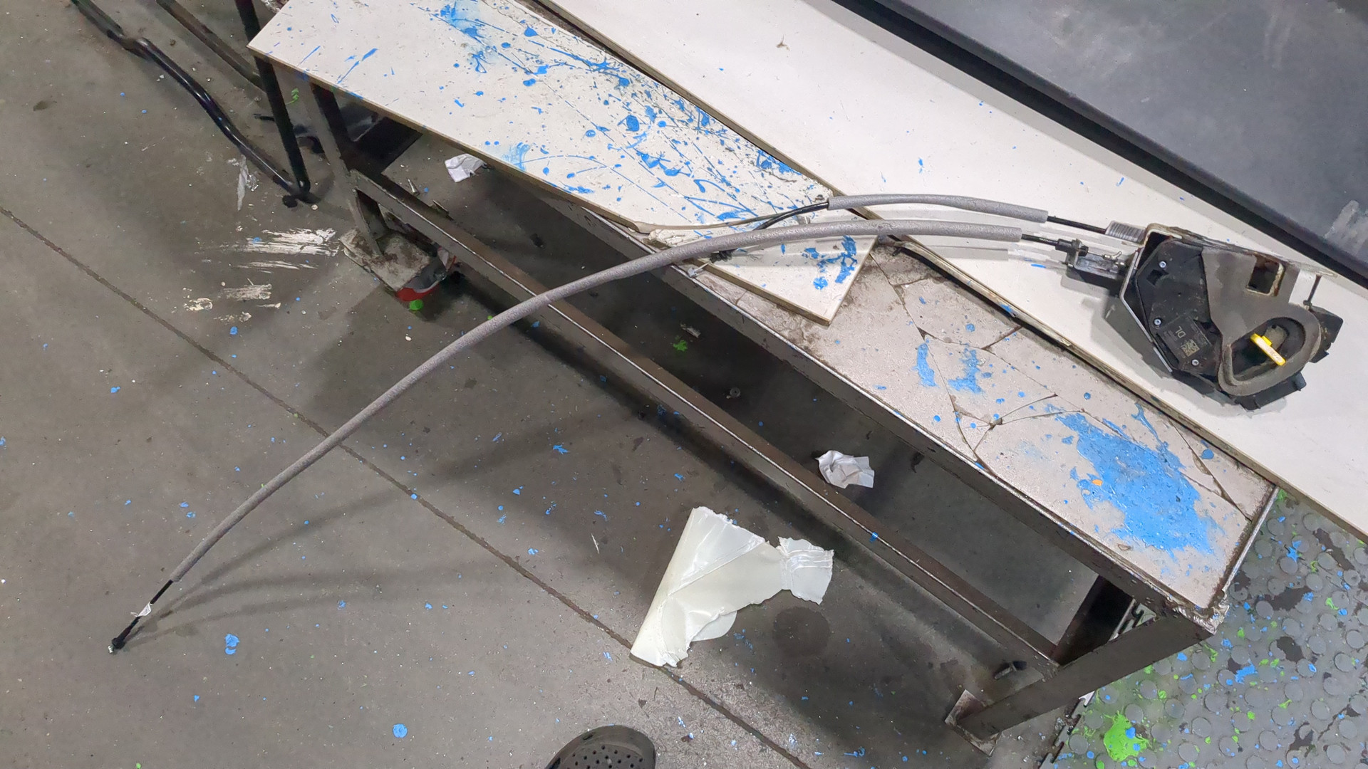 Замок двери задней правой