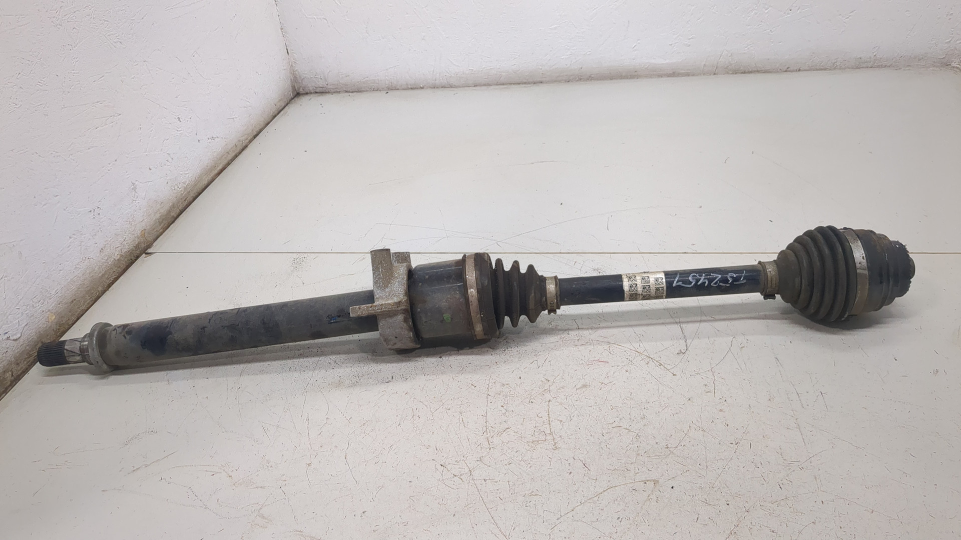 Полуось передняя правая