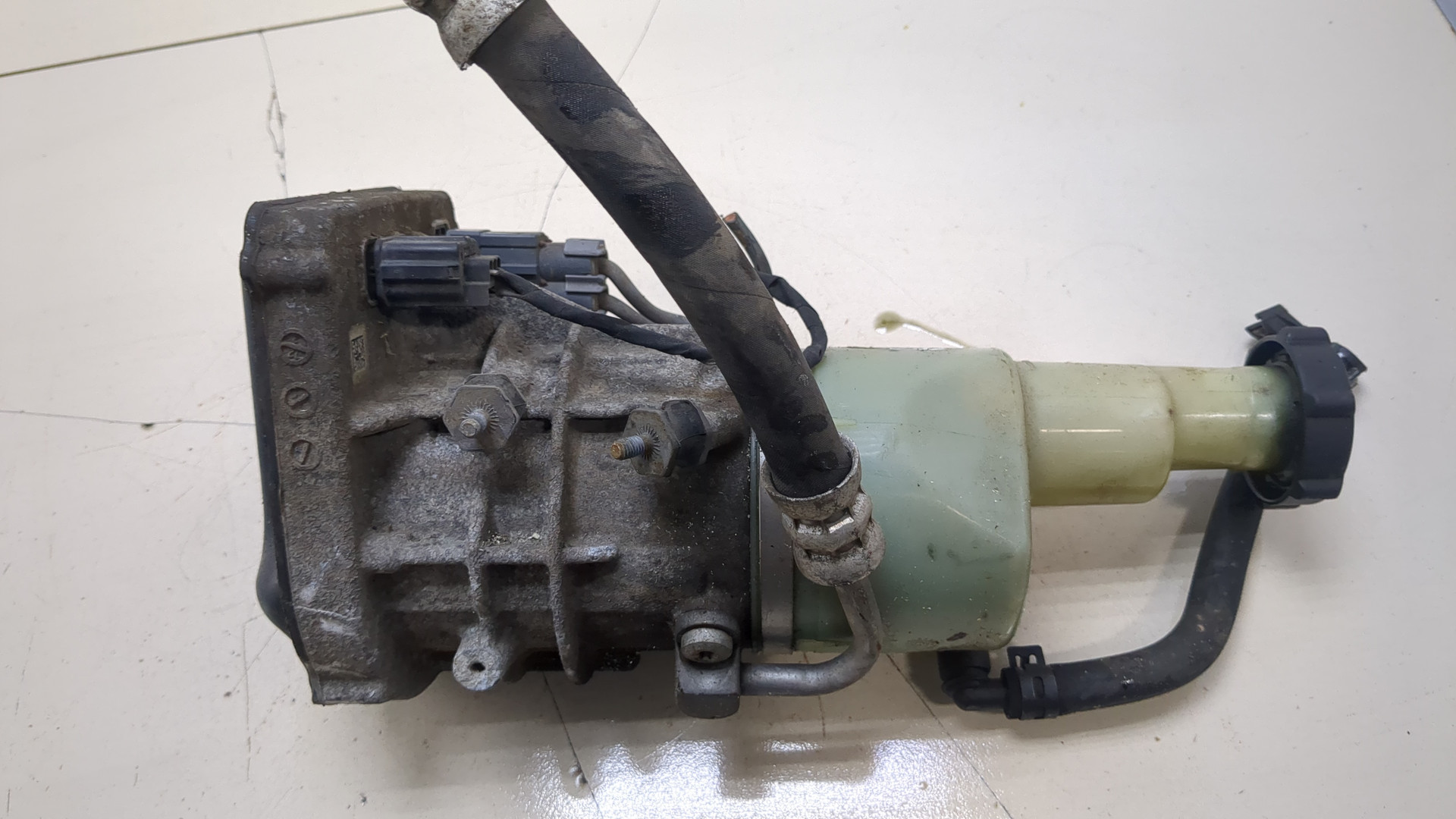 Насос ГУР (гидроусилитель руля)