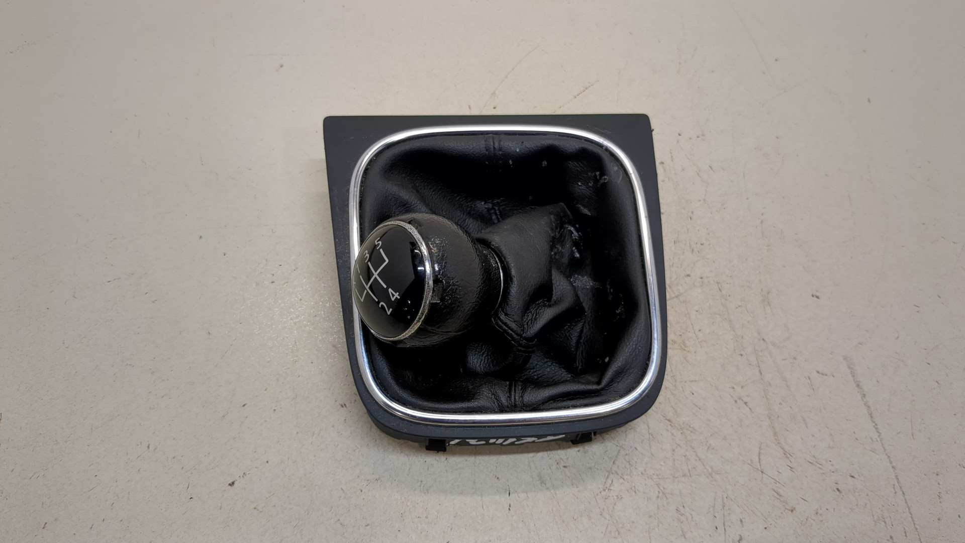 Рукоятка рычага КПП