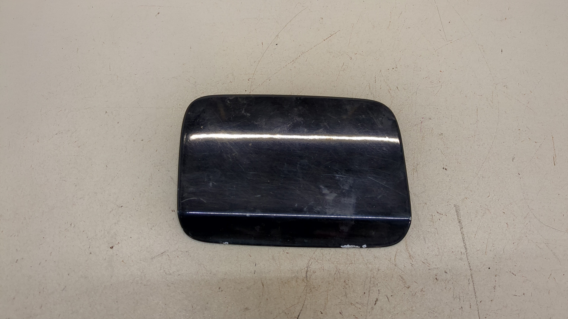 Лючок бензобака