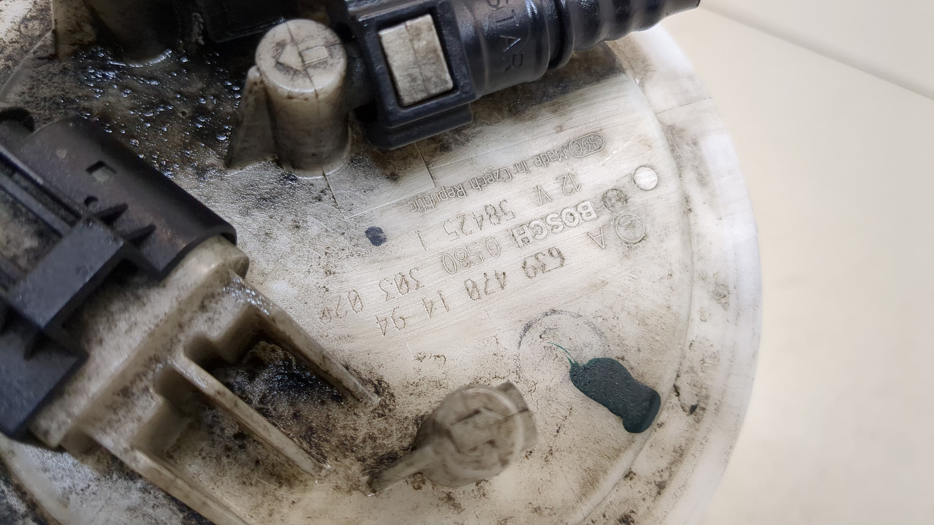 Насос топливный электрический