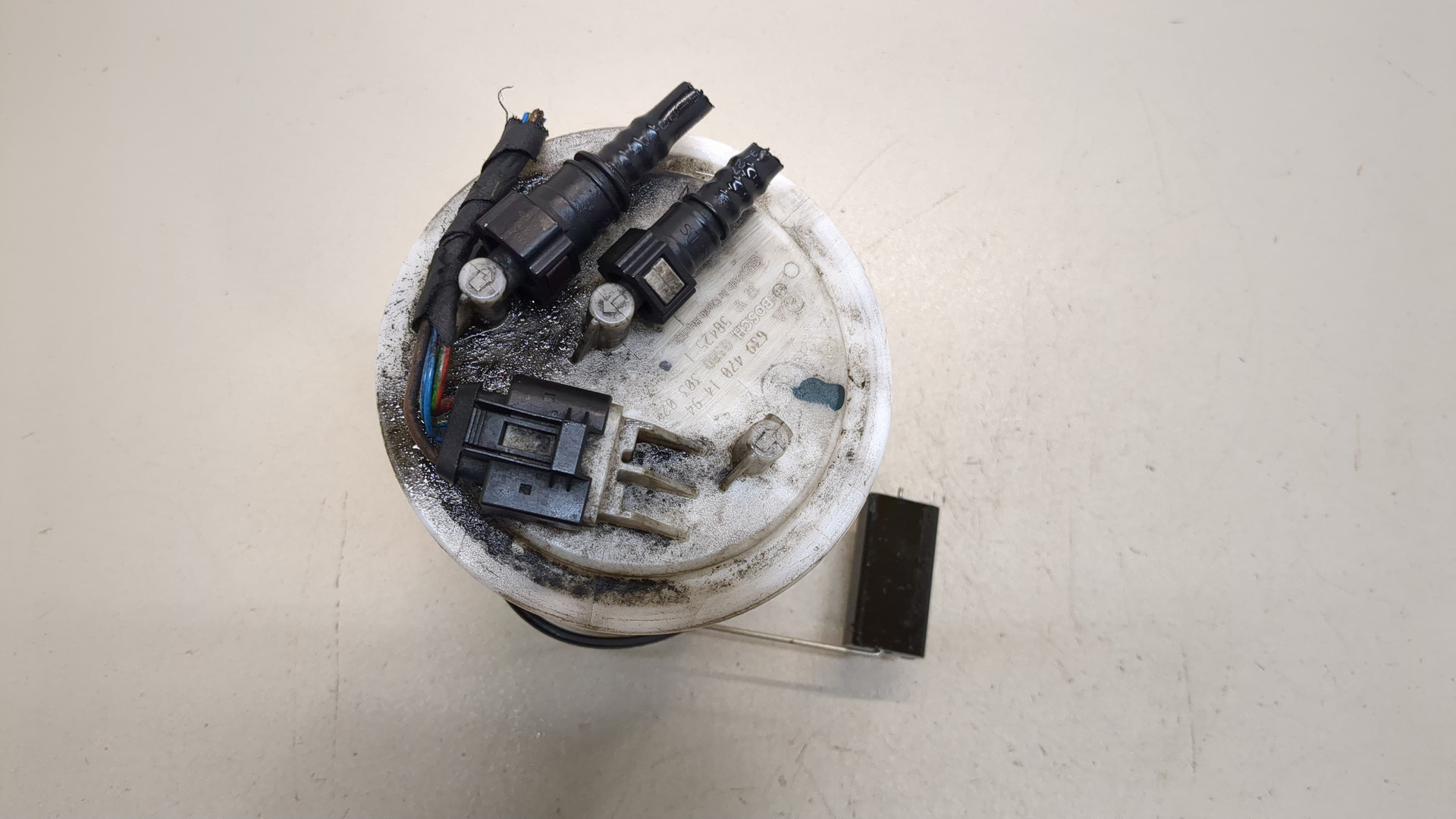 Насос топливный электрический