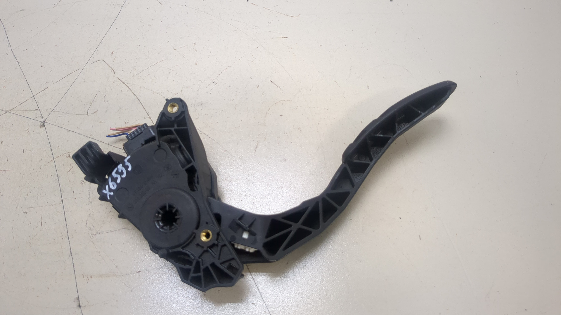 Педаль газа