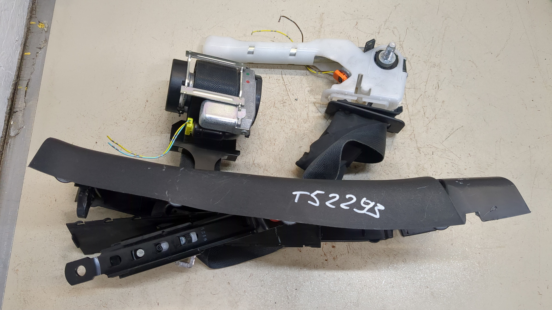 Ремень безопасности