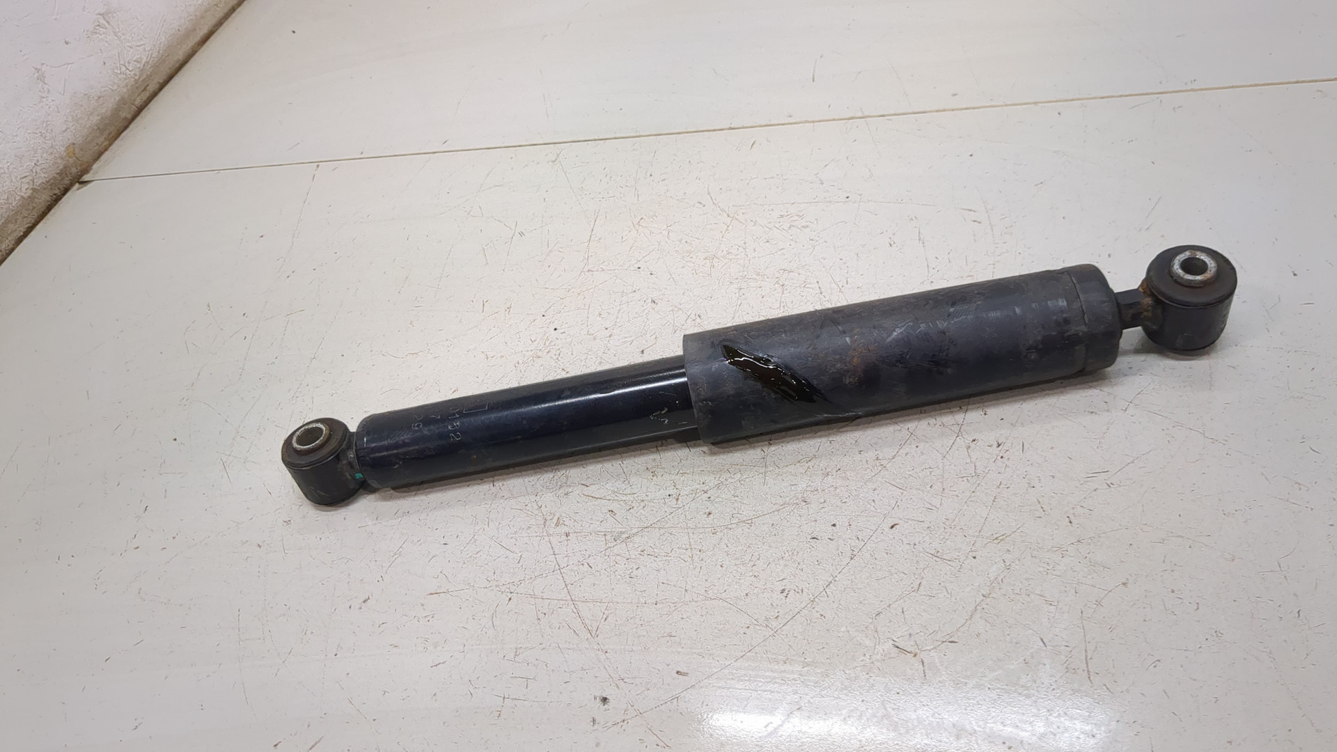 Амортизатор задний (стойка)