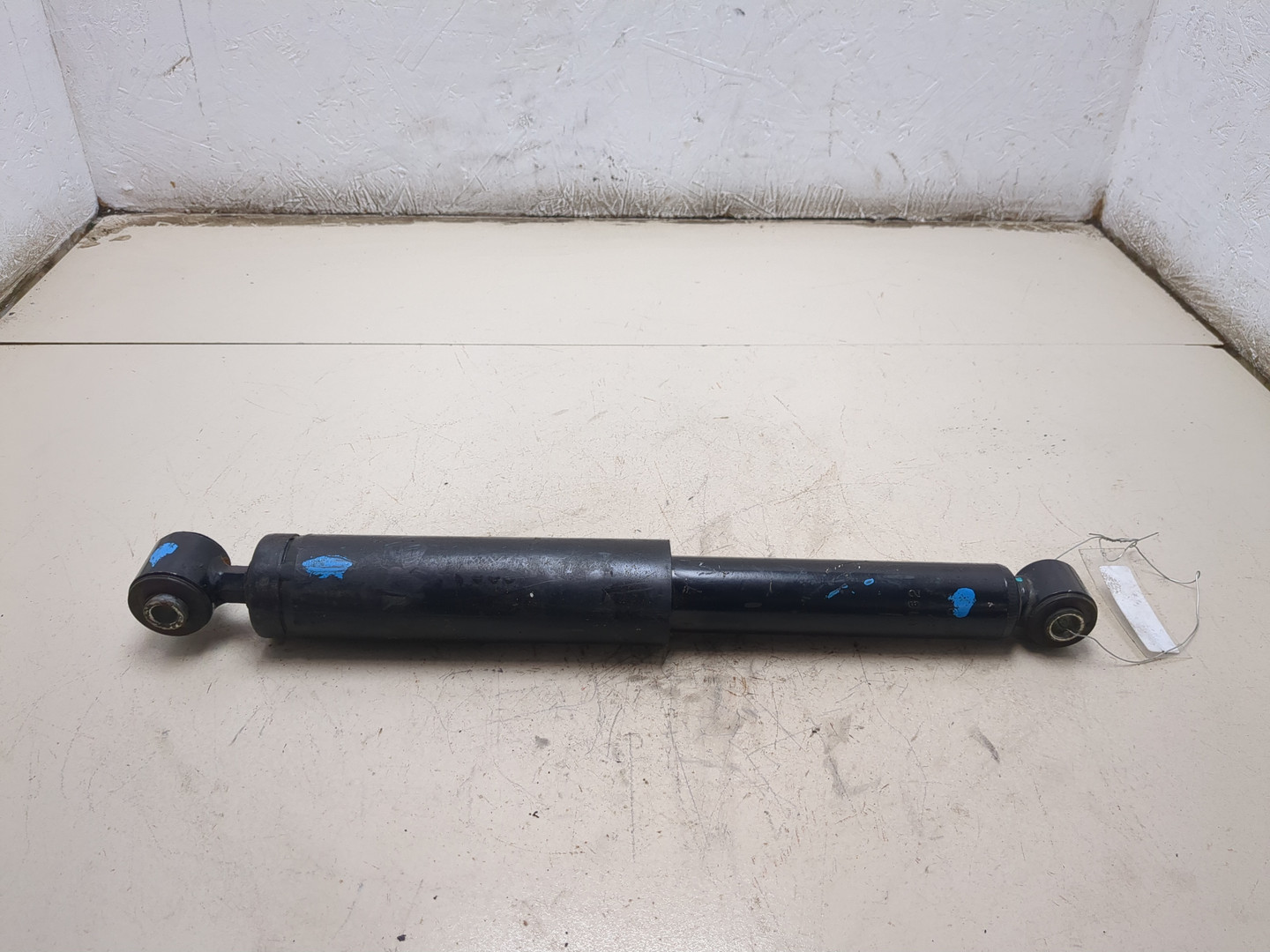 Амортизатор задний (стойка)