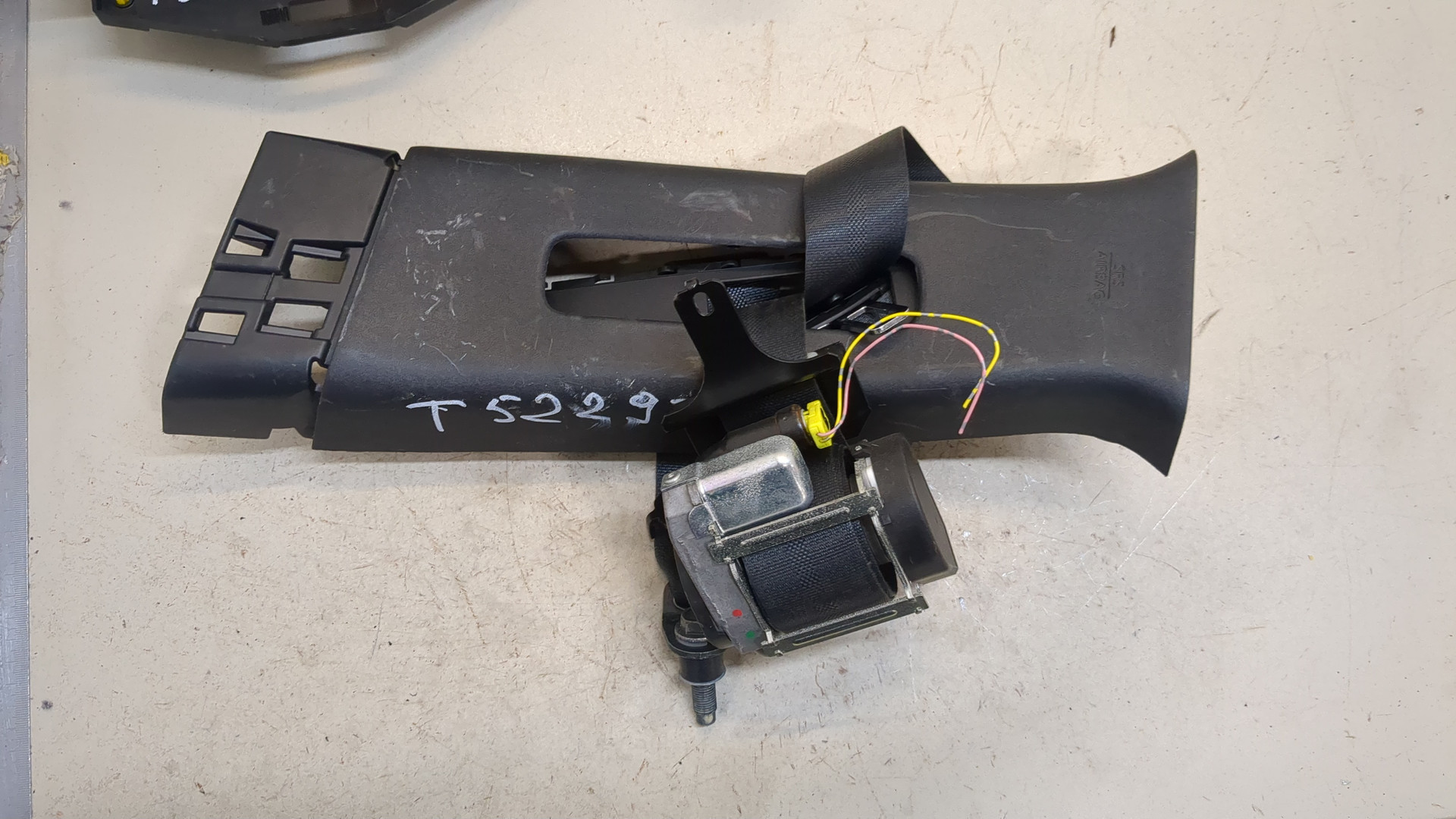 Ремень безопасности