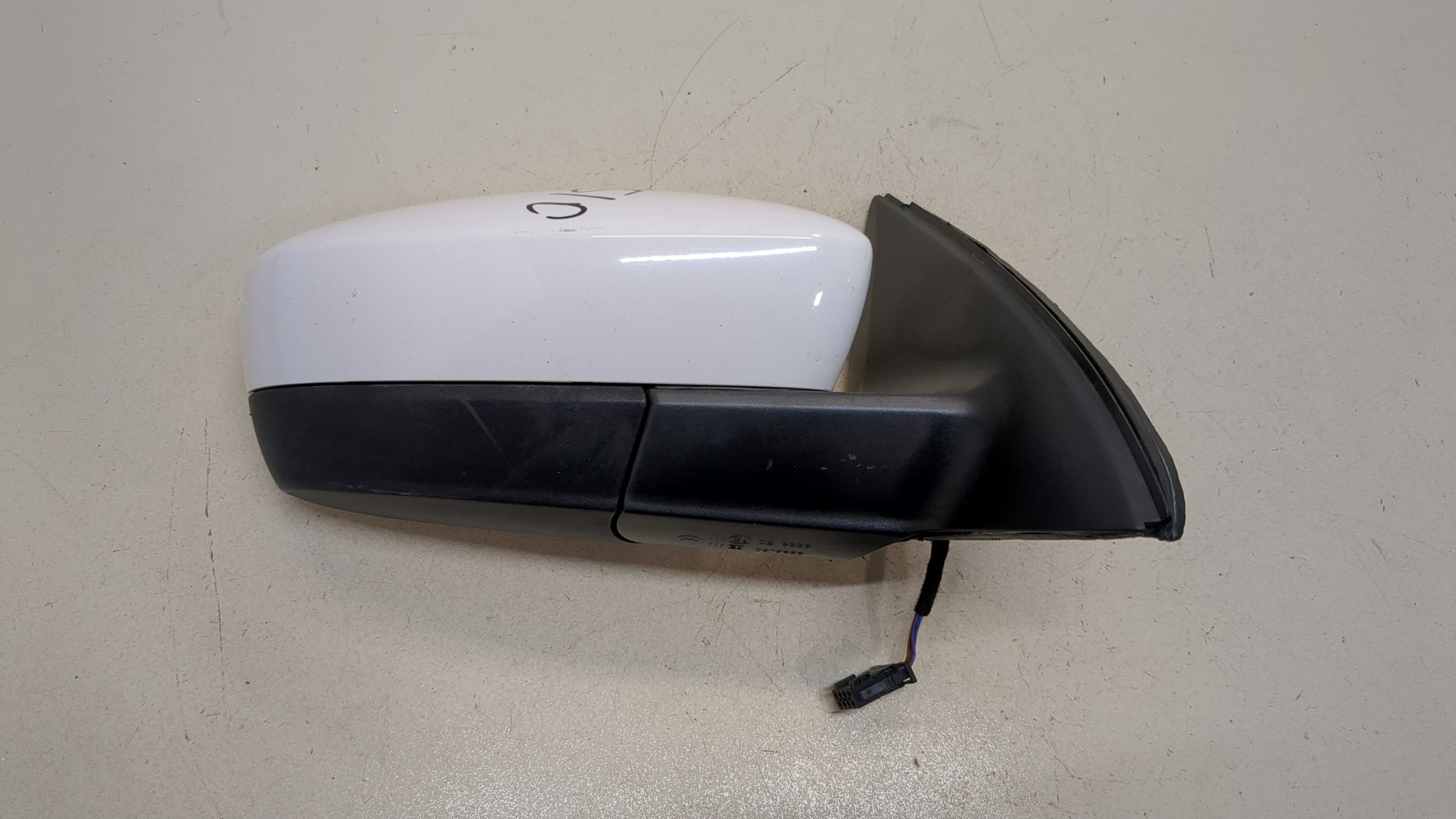 Зеркало правое электрическое