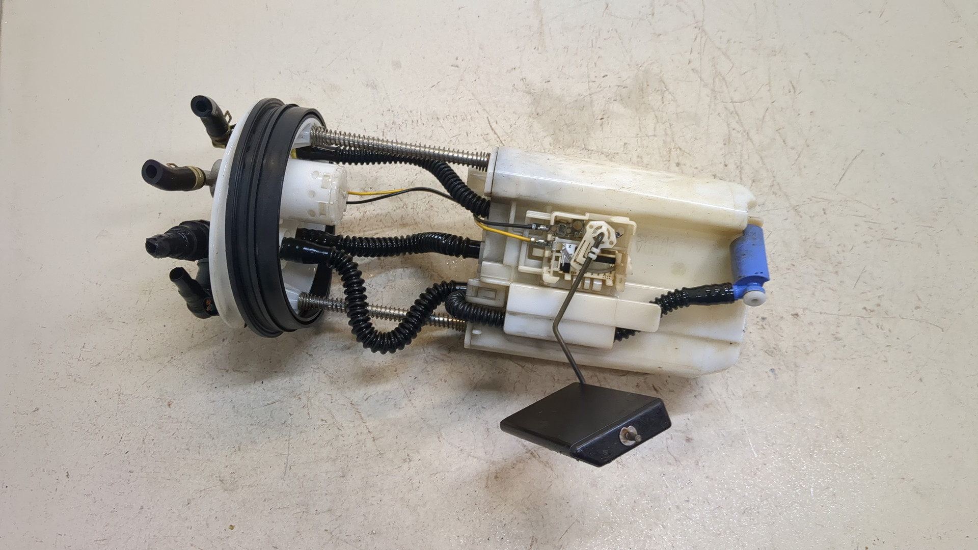 Датчик уровня топлива