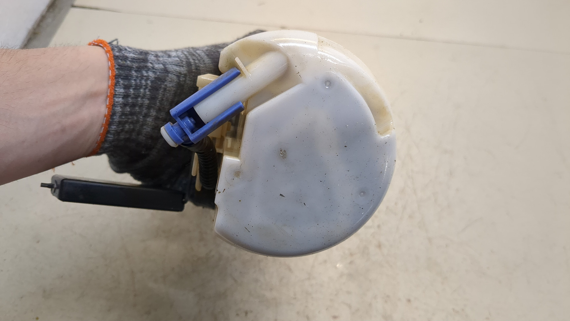 Датчик уровня топлива