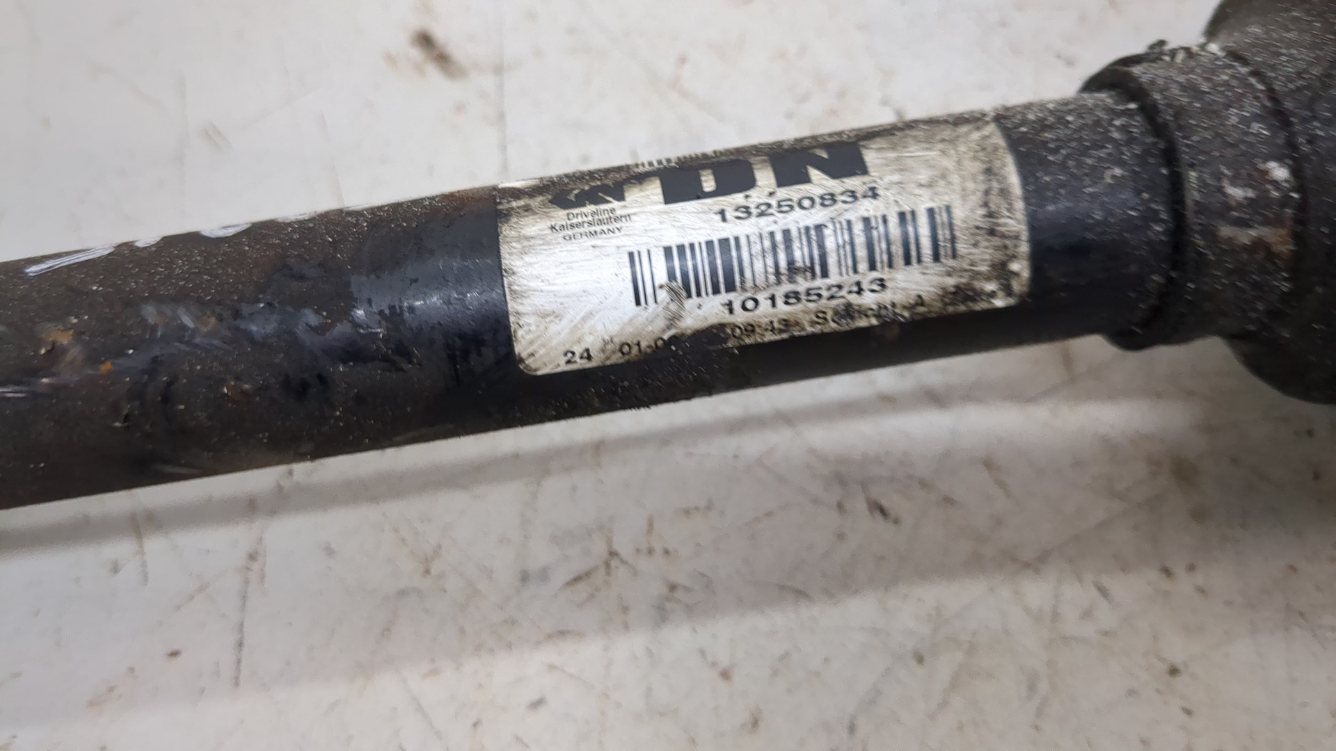 Полуось передняя левая