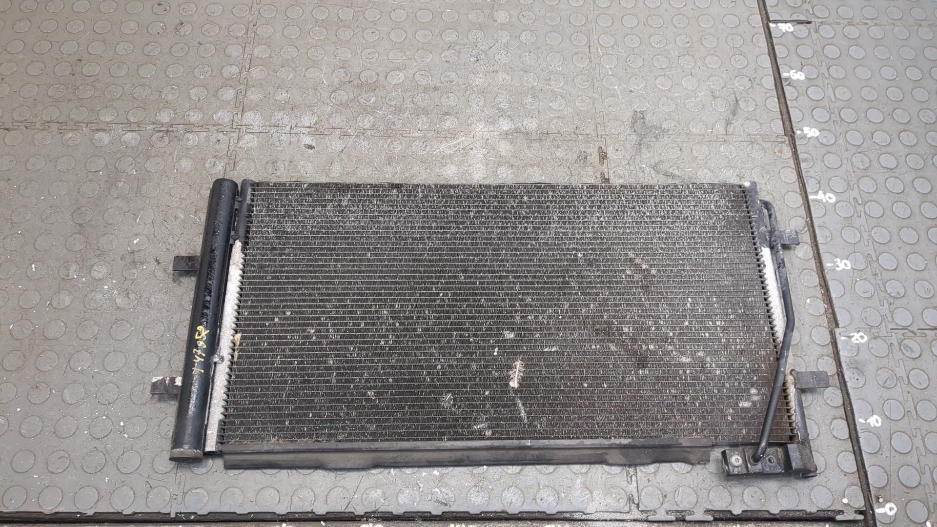 Радиатор кондиционера / конденсер