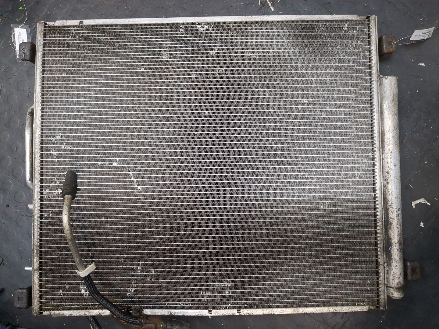 Радиатор кондиционера / конденсер