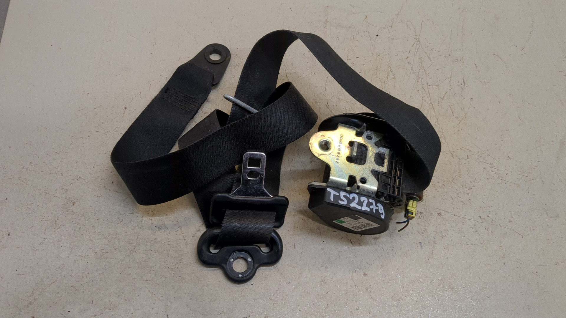 Ремень безопасности