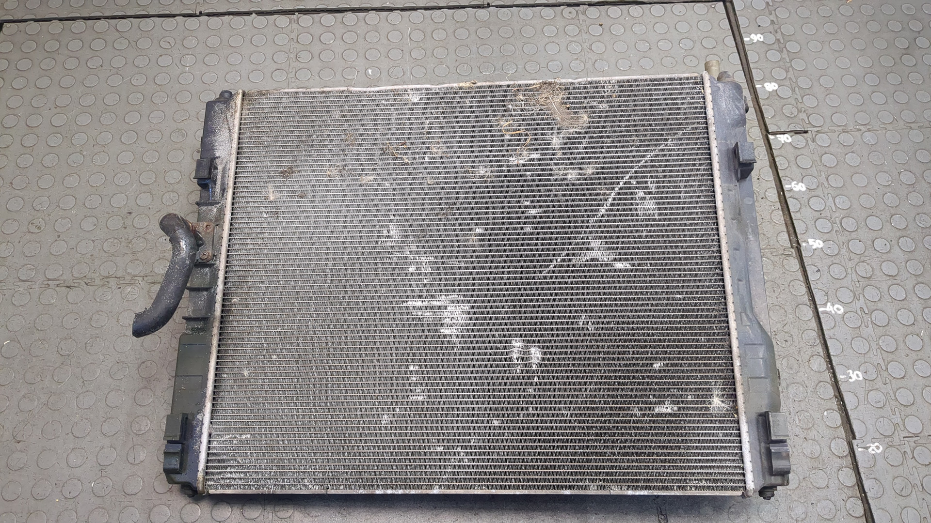 Радиатор охлаждения двигателя основной