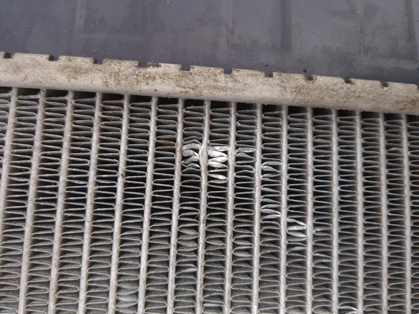 Радиатор охлаждения двигателя основной