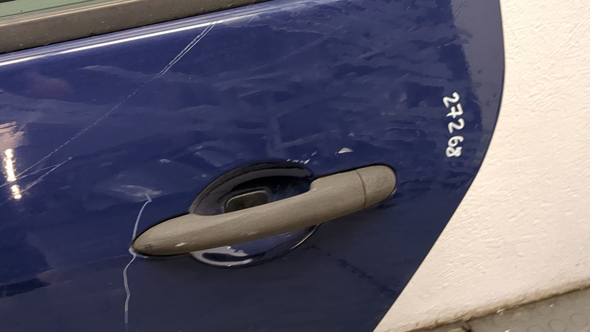 Дверь задняя левая