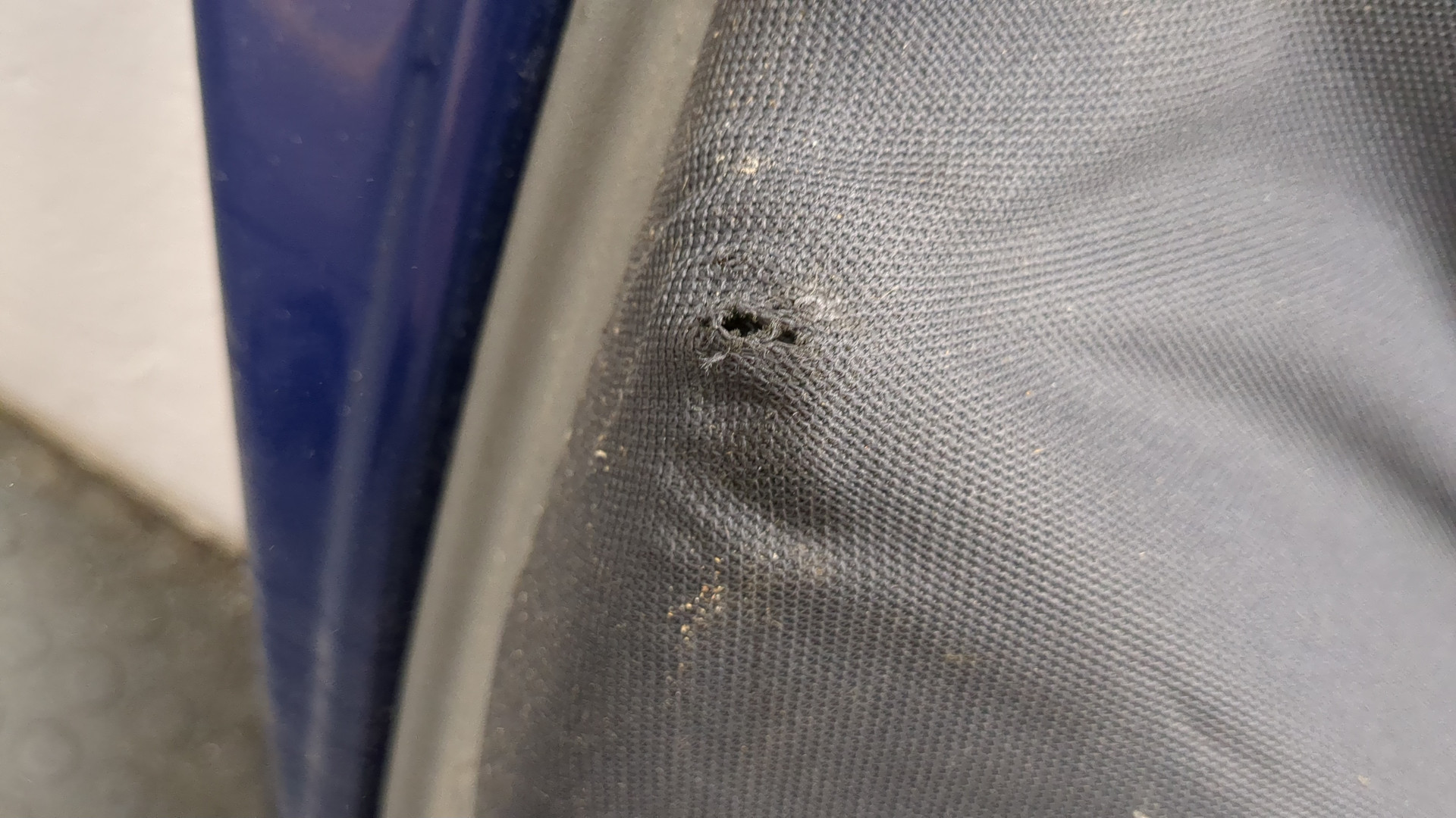 Дверь задняя левая