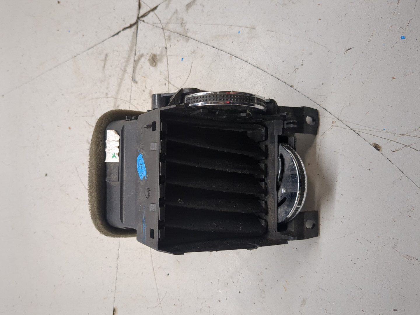 Дефлектор воздушный