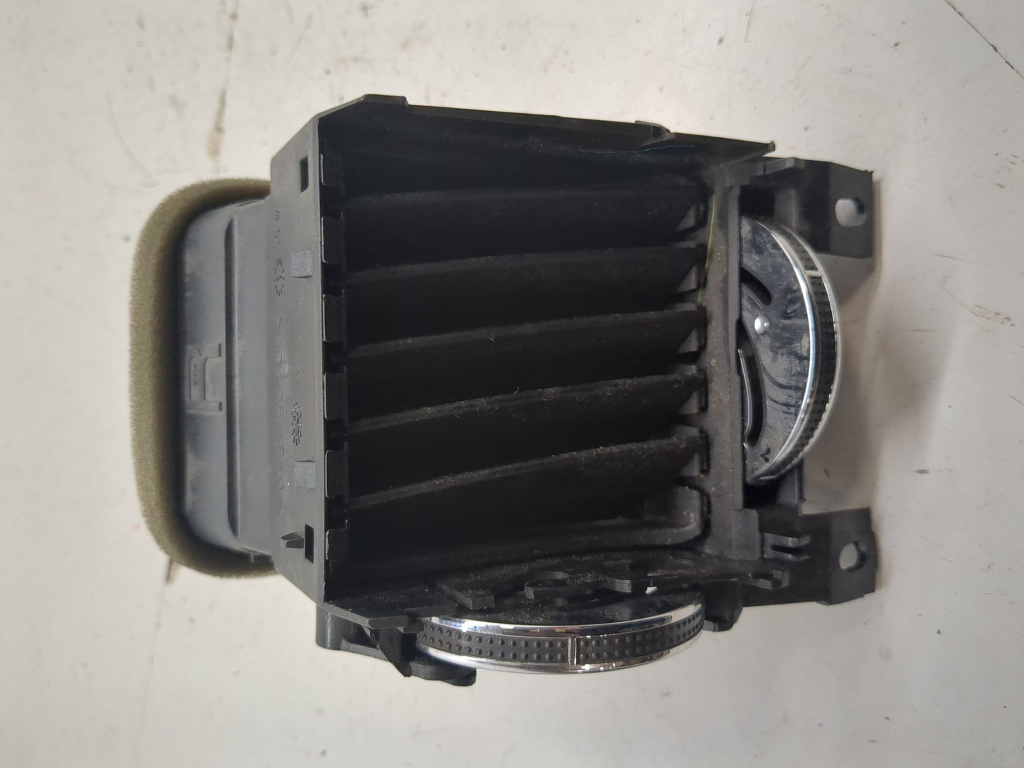 Дефлектор воздушный