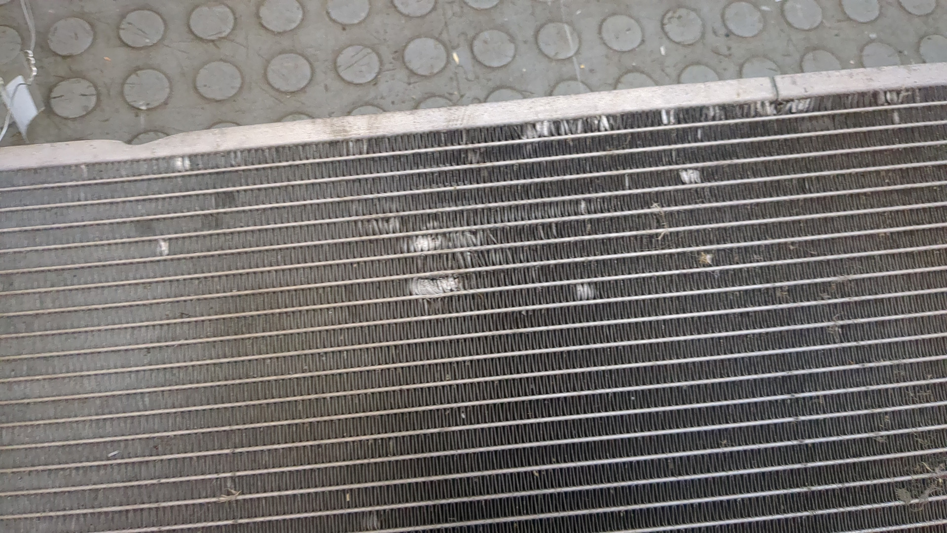 Радиатор охлаждения двигателя основной