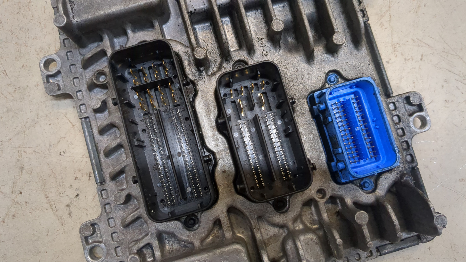 Блок управления двигателем