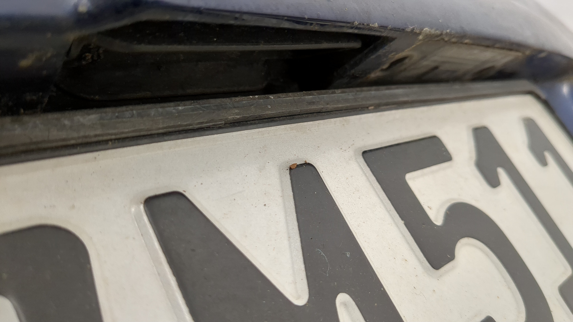 Дверь багажника