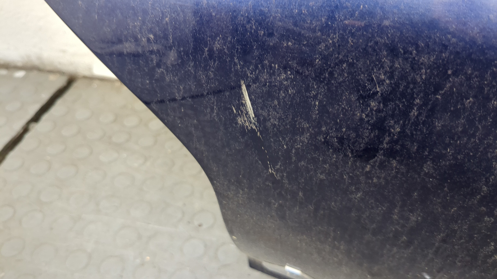 Дверь багажника