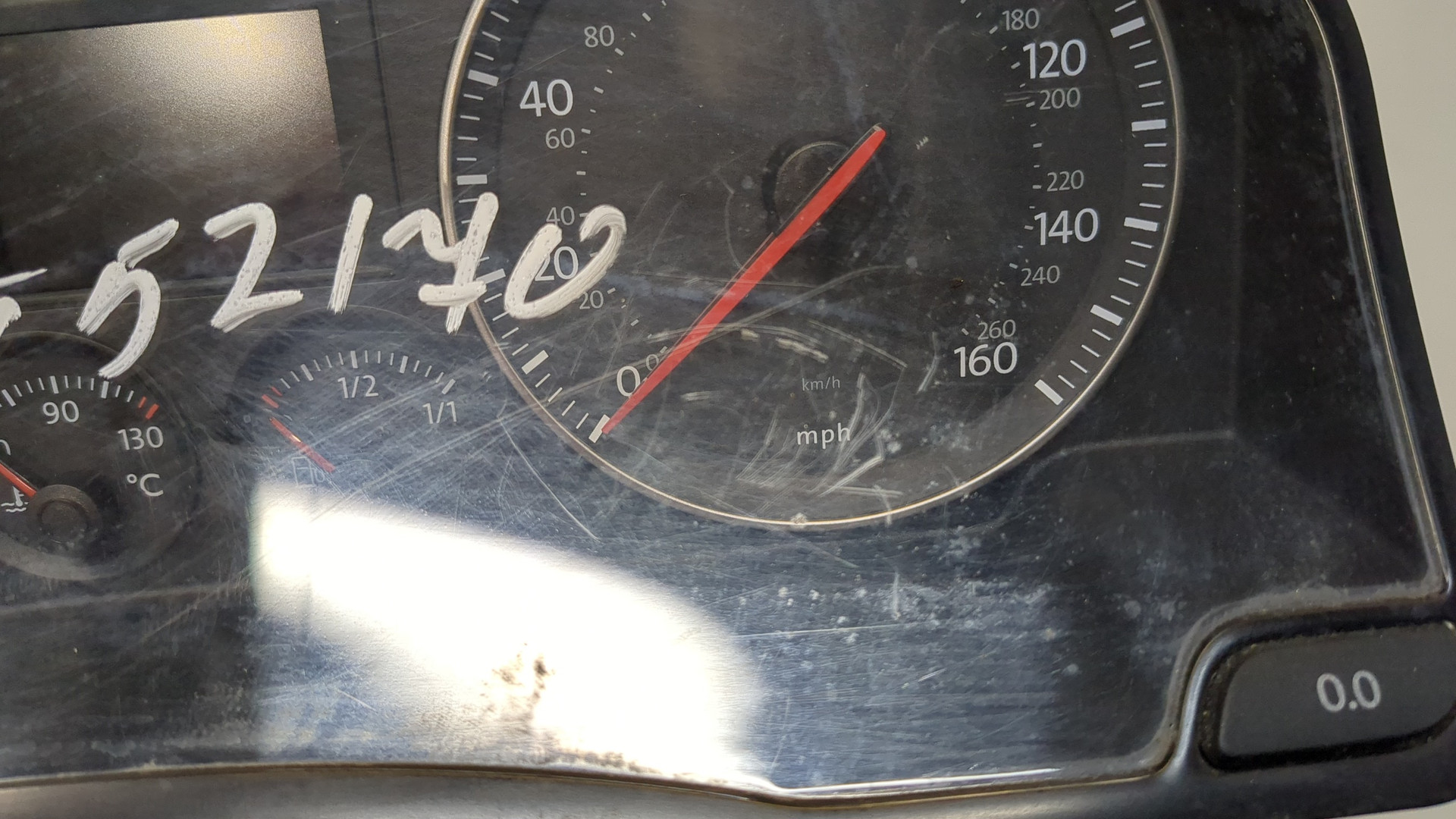 Панель приборов