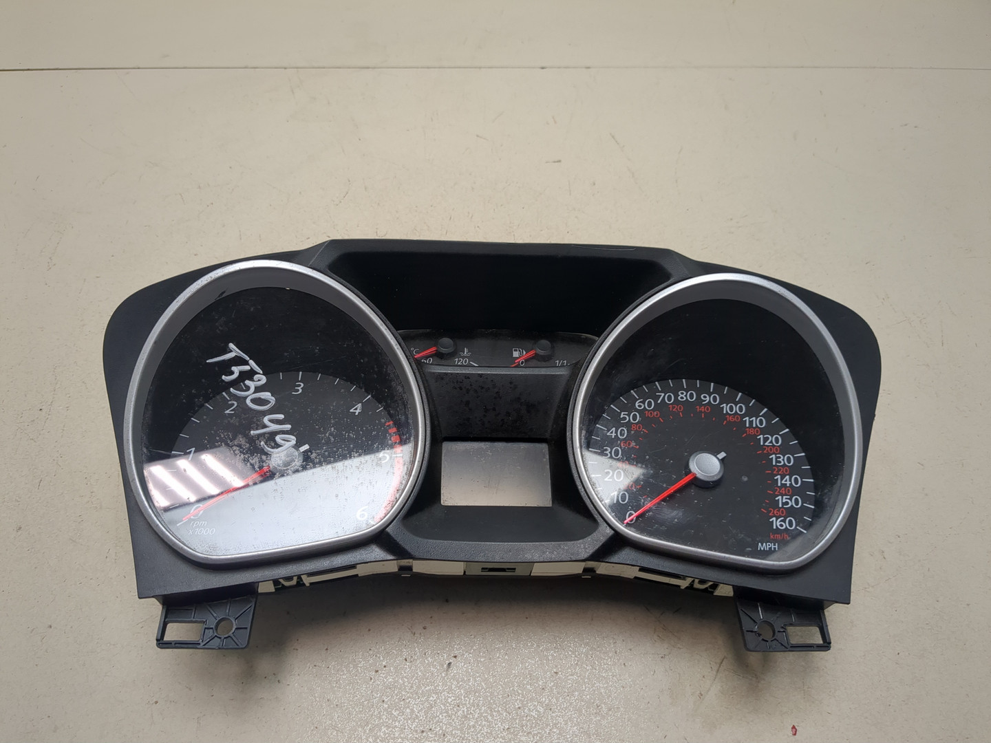 Панель приборов