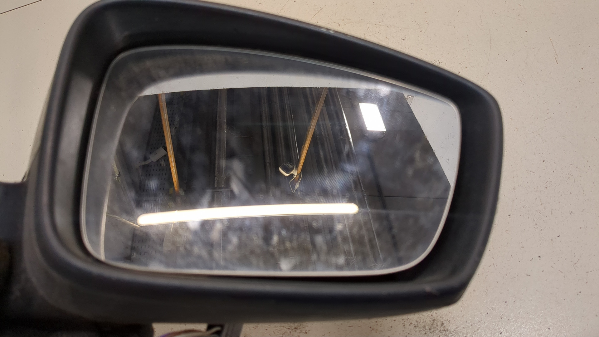 Зеркало правое электрическое