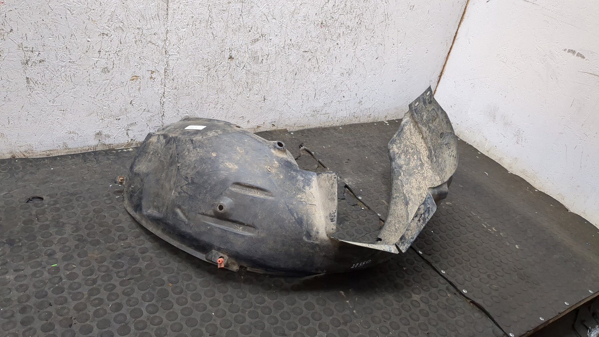 Локер передний левый