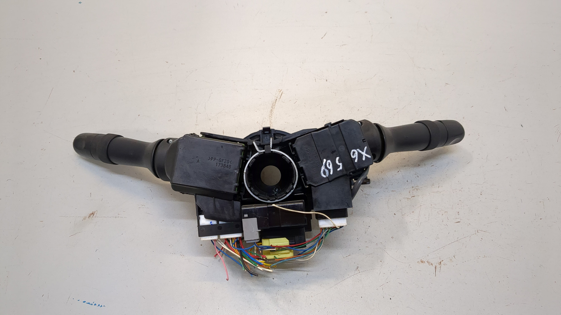 Переключатель подрулевой