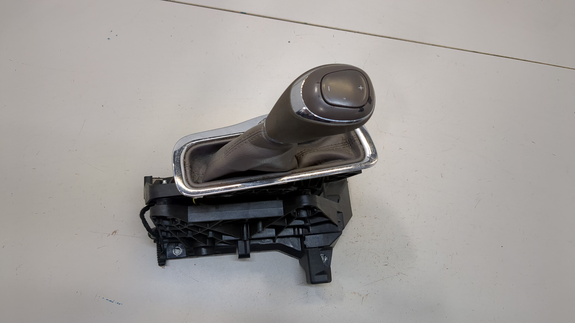 Кулиса МКПП / АКПП