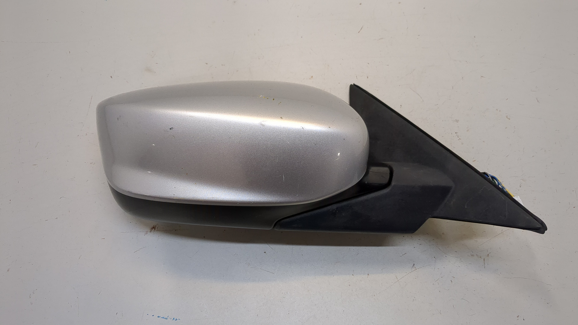 Зеркало правое электрическое